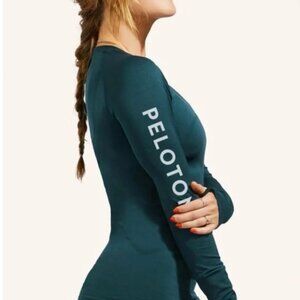 Long Sleeve LULULEMON Run Swiftly Peloton size 12